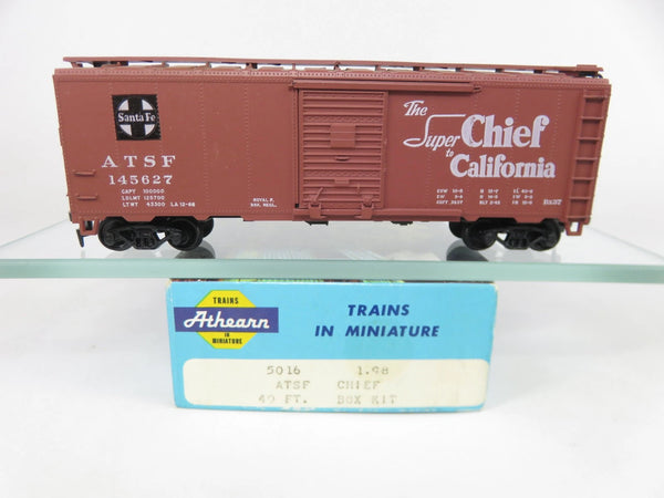 Athearn Blue Box #5016 HO Scale ATSF Santa Fe 40' Boxcar "Super Chief"