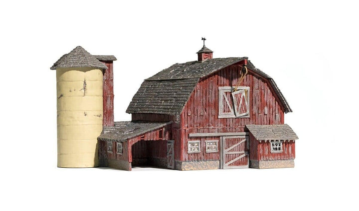 Woodland Scenics BR4932 Built and Ready N Scale Old Weathered Barn Building NIB image 0
