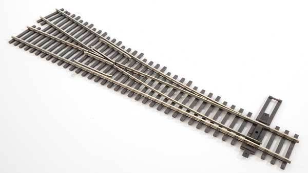Walthers Track 948-83016 Code 83 Nickel Silver DCC Friendly #5 RH Turnout/Switch image 2