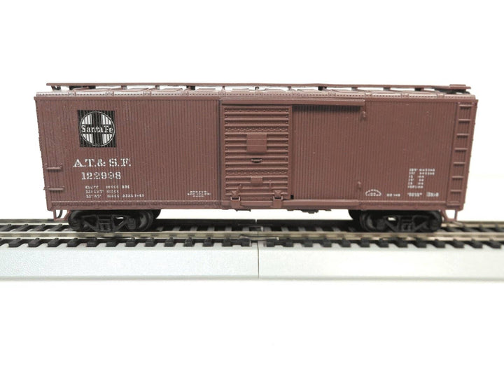 Vintage Athearn HO Scale 40' Boxcar AT&amp;SF Santa Fe Railroad Kadee Couplers #2 image 0