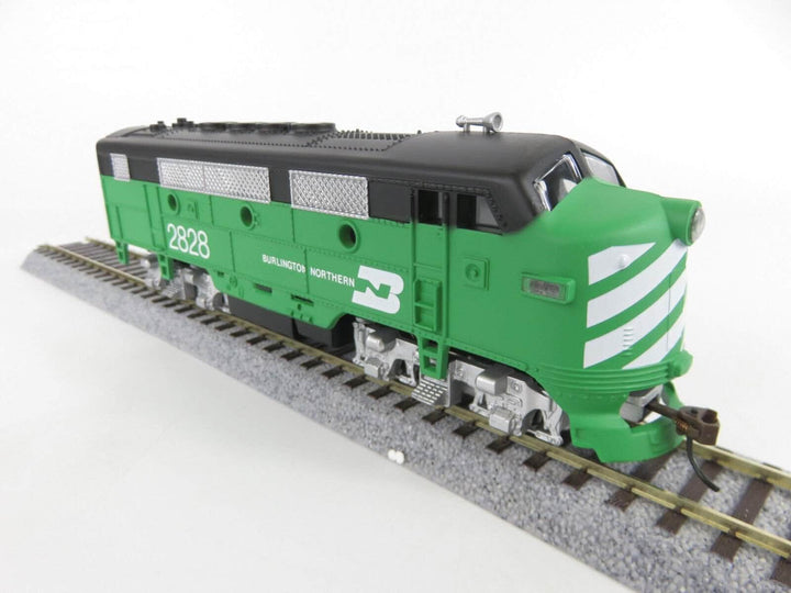 Model Power 96805 HO Scale BN Burlington Northern EMD F2-A Diesel Locomotive image 6