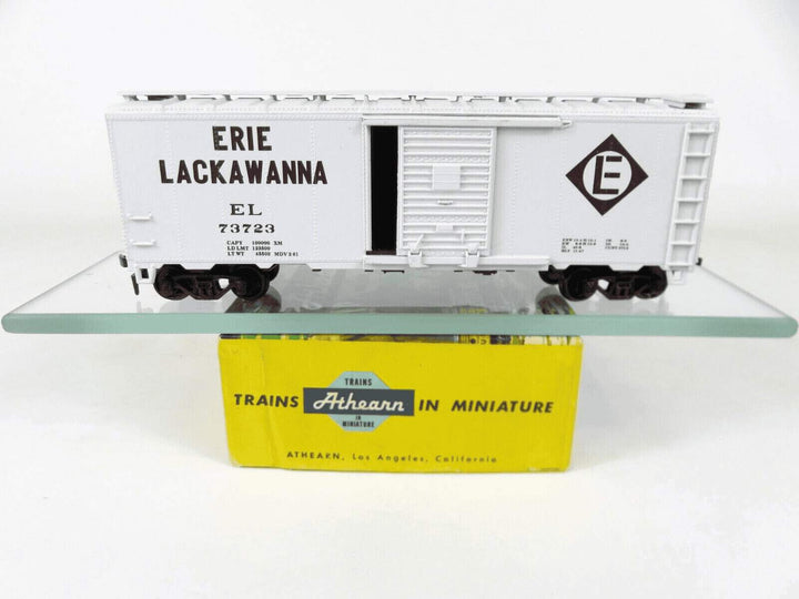 Athearn Blue Box HO Scale EL Erie Lackawanna Railroad 40' Boxcar #73723 image 0