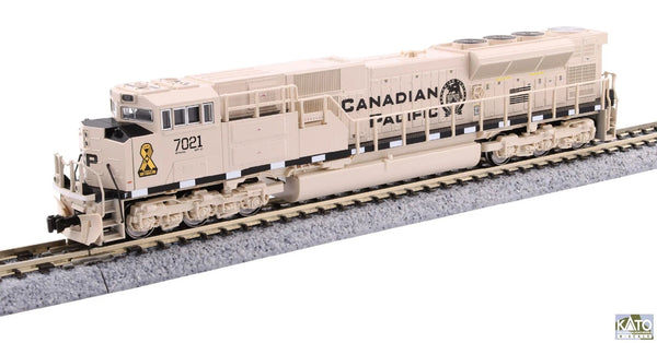 Kato 176-8542 N Scale Canadian Pacific EMD SD70ACU Locomotive Desert Tan Scheme