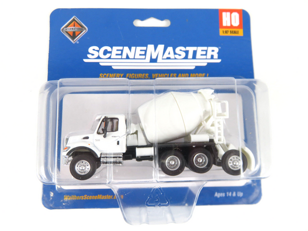Walthers SceneMaster 949-11678 HO Scale International 7600 3-Axle Cement Mixer