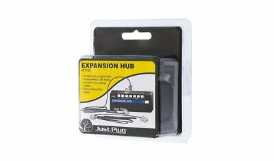 Woodland Scenics JP5702 Just Plug Lighting System, Expansion Hub image 1