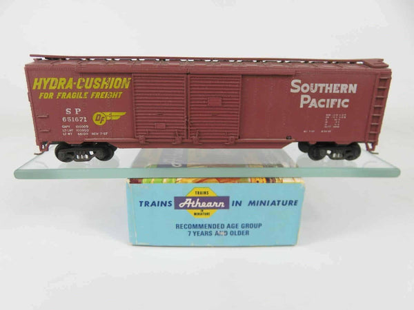 Athearn HO Scale 50' Boxcar Double Door Auto Boxcar SP Southern Pacific Kadee's image 0