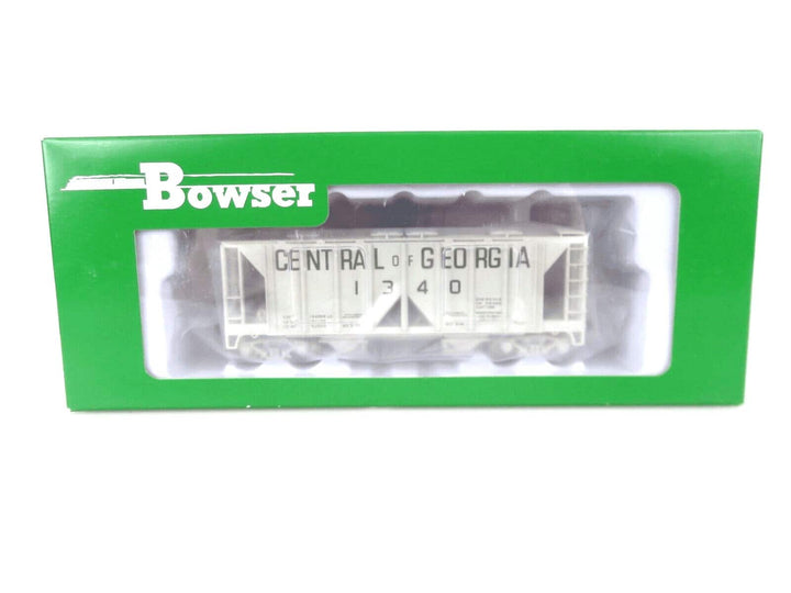 Bowser #43250 HO Scale 70-Ton 2-Bay Covered Hopper Central of Georgia #1340 image 1