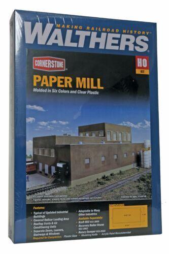 Walthers Cornerstone #933-3902 HO Scale Paper Mill Superior Paper Kit image 0