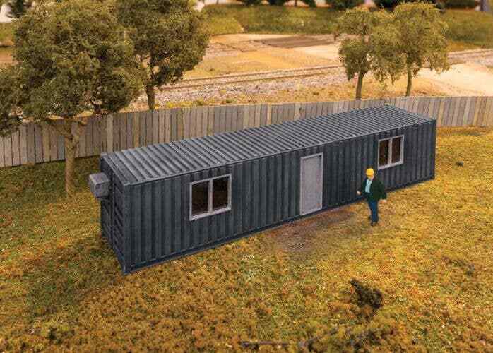 Walthers Cornerstone 933-4188 HO Transload Mobile Office Transload Facility Kit image 2