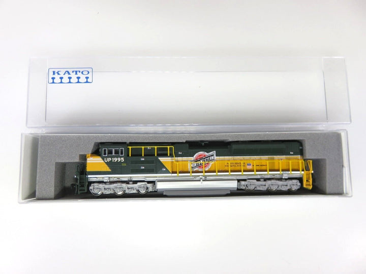 Kato 176-8407 N Scale UP C&amp;NW Heritage EMD SD70ACe Diesel Locomotive #1995 NIB image 2