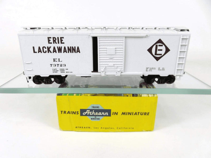 Athearn Blue Box HO Scale EL Erie Lackawanna Railroad 40' Boxcar #73723 image 1