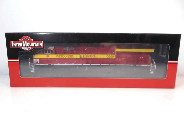 Intermountain 497113S-01 HO CN Wisconsin Central GE ET44AC Locomotive DCC/Sound image 1