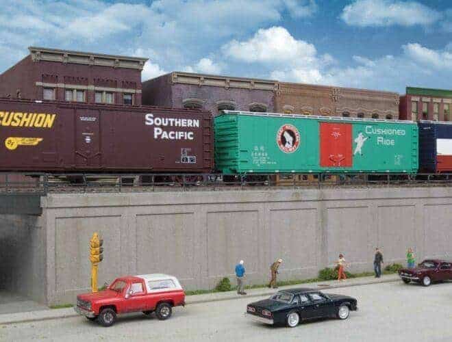 Walthers #933-4562 HO Scale Urban Retaining Walls Kit NIB image 1