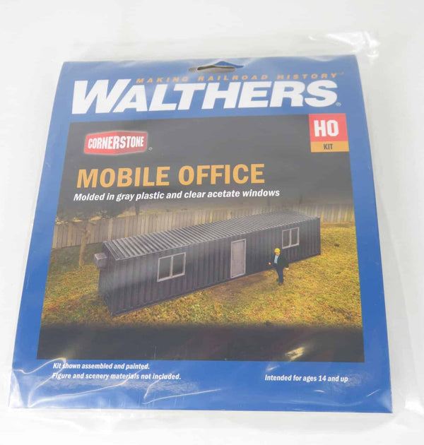 Walthers Cornerstone 933-4188 HO Transload Mobile Office Transload Facility Kit image 0