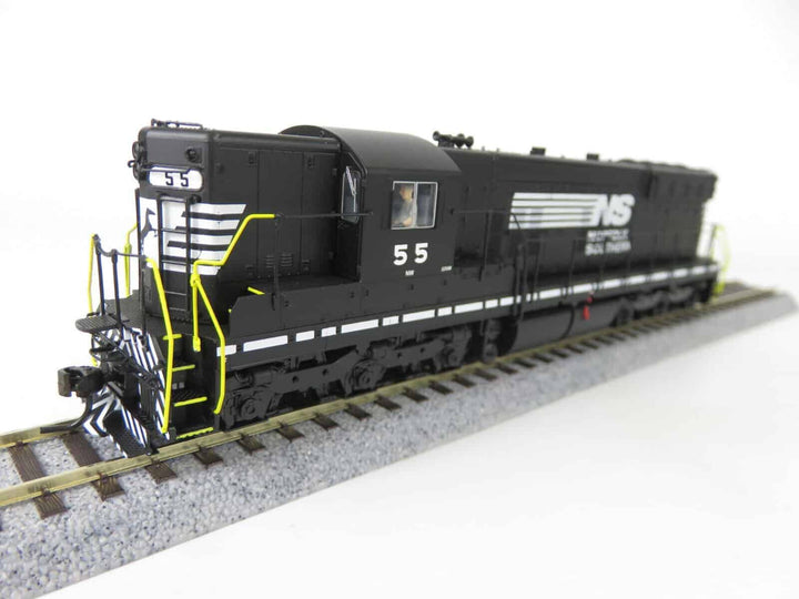 Broadway Limited #4261 HO Norfolk Southern EMD SD9 Diesel Locomotive DCC Sound image 3