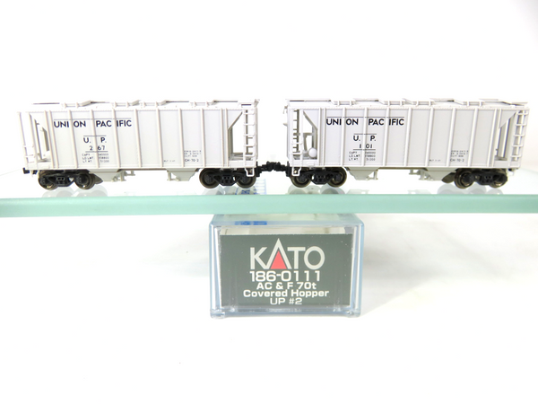 Kato 186-0111 N Scale ACF 70 Ton Covered Hoppers UP Union Pacific 2-Pack