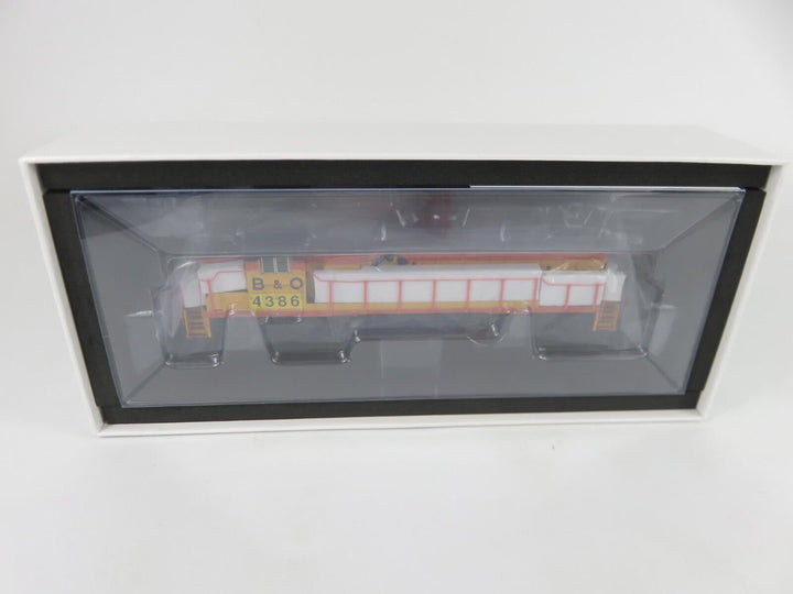 Broadway Limited 8886 HO EMD GP35 Locomotive Chessie CSX Patched DCC/P4 Sound image 5