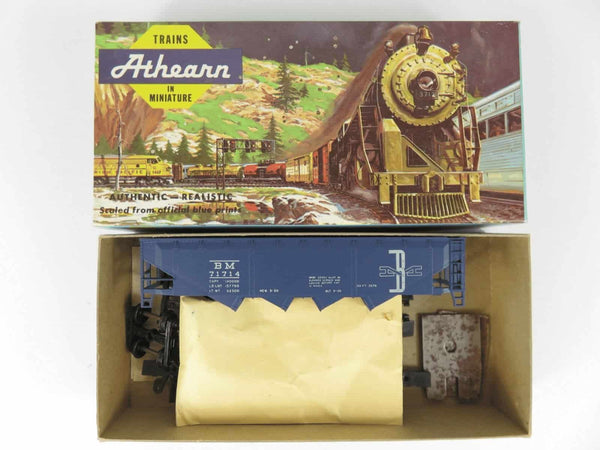 Athearn Blue Box #1752 HO Scale B&amp;M Boston and Maine Hopper Car Unassembled Kit image 0