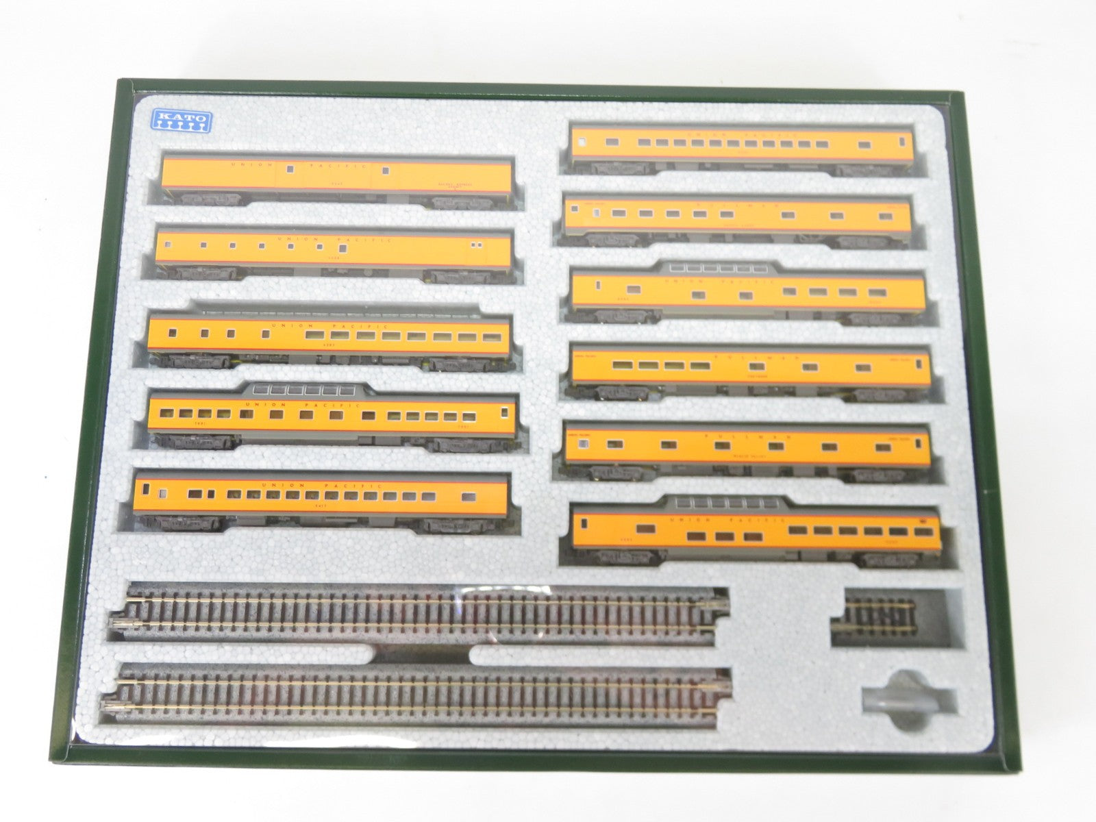 Kato 106-080 N Scale UP Union Pacific City of Los Angeles 11 Car