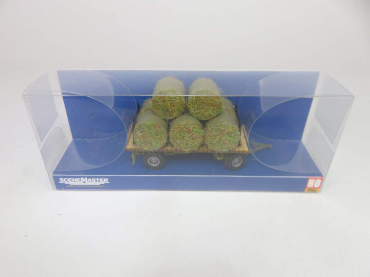 Walthers SceneMaster 949-4192 HO Scale Farm Hay Trailer with Load NIB image 1