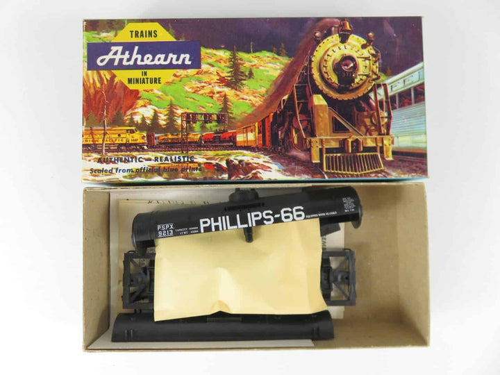 Athearn Blue Box #1572 HO Scale 40' Tank Car Phillips 66 Unassembled Kit NOS image 0