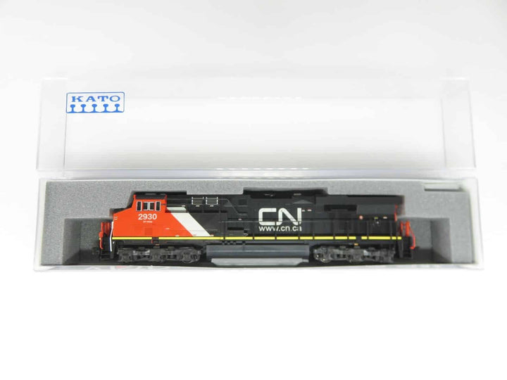 Kato 176-8951 N Scale CN Canadian National GE ES44AC Diesel Locomotive #2930 NIB image 1