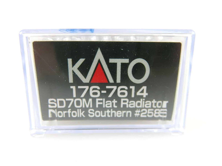 Kato 176-7614 N Scale NS Norfolk Southern EMD SD70M Diesel Locomotive #2586 NIB image 3