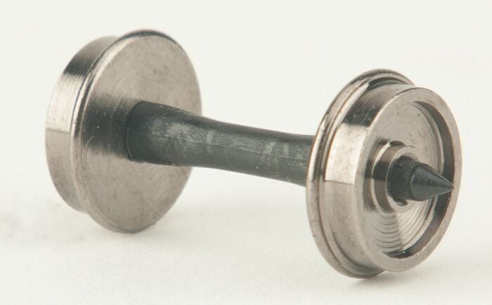 Walthers 920-2301 HO Scale 33" Turned Metal RP-25 Wheelsets W/Plastic Axles (12) image 2