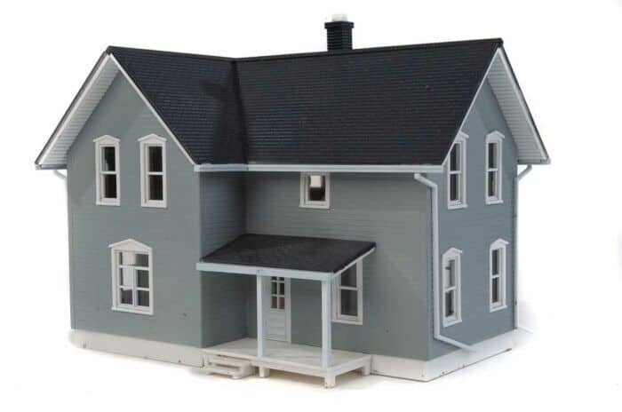Walthers Cornerstone #933-3789 HO Scale Tillman Farm House Kit image 1