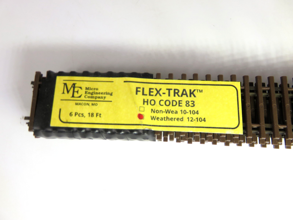 Micro Engineering 12-104 HO Code 83 36" Weathered Flex Track 3' Sections 6-Pack