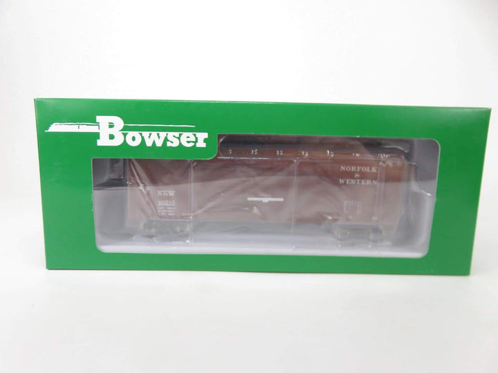 Bowser 43310 HO Scale Norfolk Western X31 B2 Double-Door Round Flush Roof Boxcar image 1