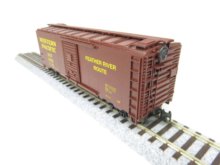 Athearn Blue Box HO Scale WP Western Pacific 40' Boxcar "Feather River Route" image 3