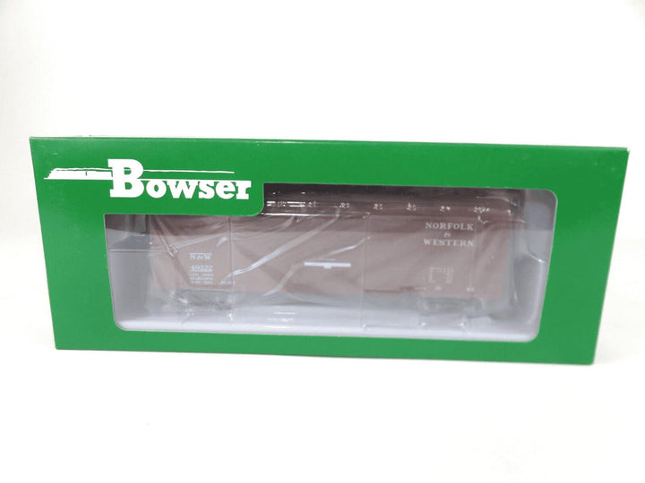 Bowser 43311 HO Scale Norfolk Western X31 B2 Double-Door Round Flush Roof Boxcar image 1