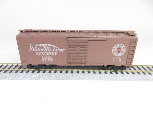 Athearn Blue Box HO Scale 40' Boxcar Seaboard Railway Silver Meteor Kadee's image 0