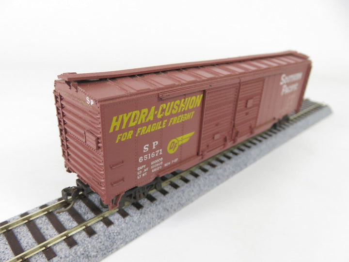 Athearn HO Scale 50' Boxcar Double Door Auto Boxcar SP Southern Pacific Kadee's image 2