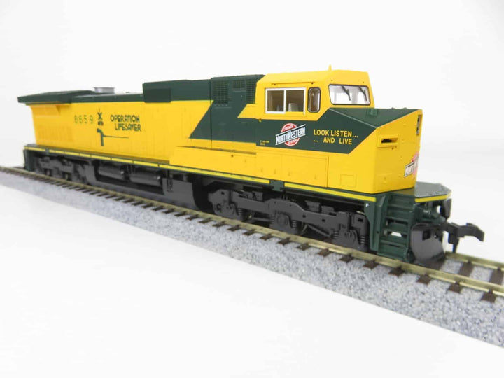 Kato 37-1310 HO GE C44-9W C&amp;NW Chicago North Western "Dash-9" Diesel Locomotive image 3