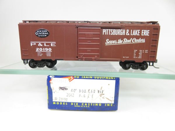 Roundhouse 2042 HO Scale P&LE Pittsburgh and Lake Erie 40' Box Car #20190 Kadees