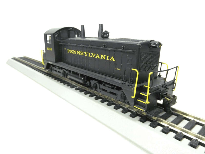 Broadway Limited BLI 2113 PRR Pennsylvania EMD NW2 Diesel Locomotive DCC Sound image 3