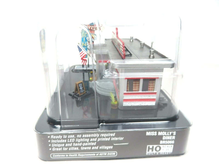 Woodland Scenics BR5066 Built and Ready HO Scale Miss Molly's Diner NIB image 4