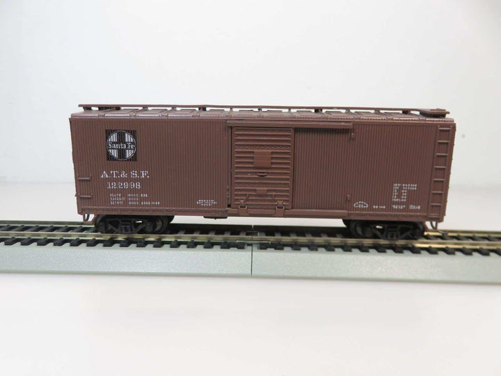 Vintage Athearn HO Scale 40' Boxcar AT&amp;SF Santa Fe Railroad Kadee Couplers #2 image 3