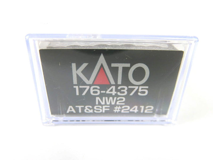 Kato 176-4375 N Scale ATSF Santa Fe EMD NW2 Switcher Diesel Locomotive #2412 NIB image 2