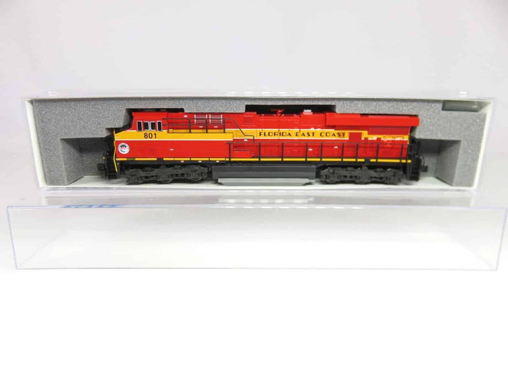 Kato 176-8946 N Scale FEC Florida East Coast GE ES44C4 Diesel Locomotive #801 image 1