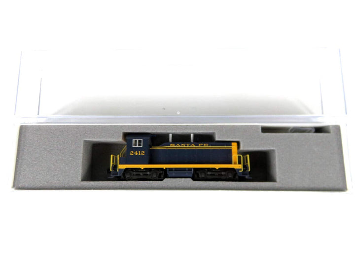 Kato 176-4375 N Scale ATSF Santa Fe EMD NW2 Switcher Diesel Locomotive #2412 NIB image 3