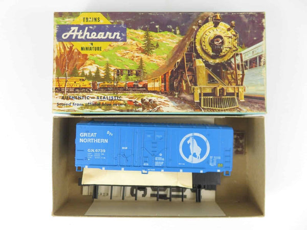 Athearn Blue Box #2092 GN Great Northern Grainloading Boxcar Unassembled Kit NOS image 0