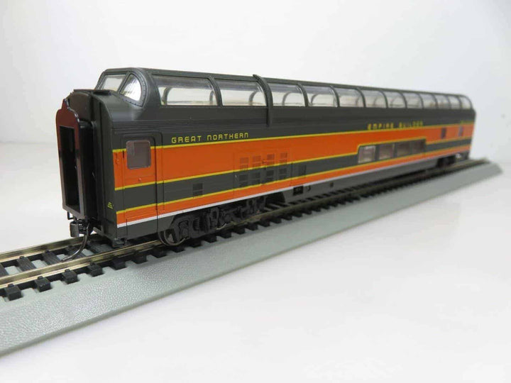 Walthers 932-9040 HO Great Northern Great Dome View Lounge Car Empire Builder image 6