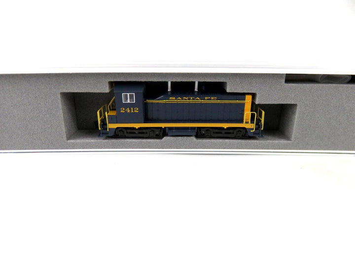 Kato 176-4375 N Scale ATSF Santa Fe EMD NW2 Switcher Diesel Locomotive #2412 NIB image 1