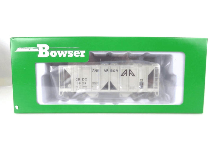 Bowser #43245 HO Scale 70-Ton 2-Bay Covered Hopper Ann Arbor #3825 NIB image 1