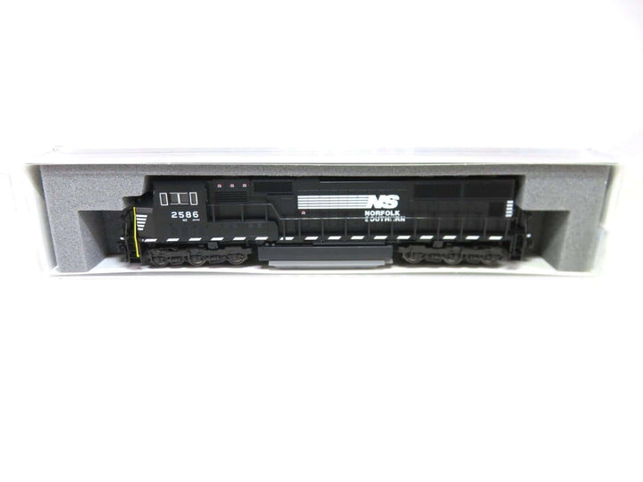 Kato 176-7614 N Scale NS Norfolk Southern EMD SD70M Diesel Locomotive #2586 NIB image 1