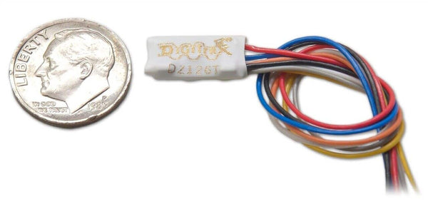 Digitrax DZ126T Z/N/HO Scale 1-Amp Tiny Series 6 Mobile Decoder image 0