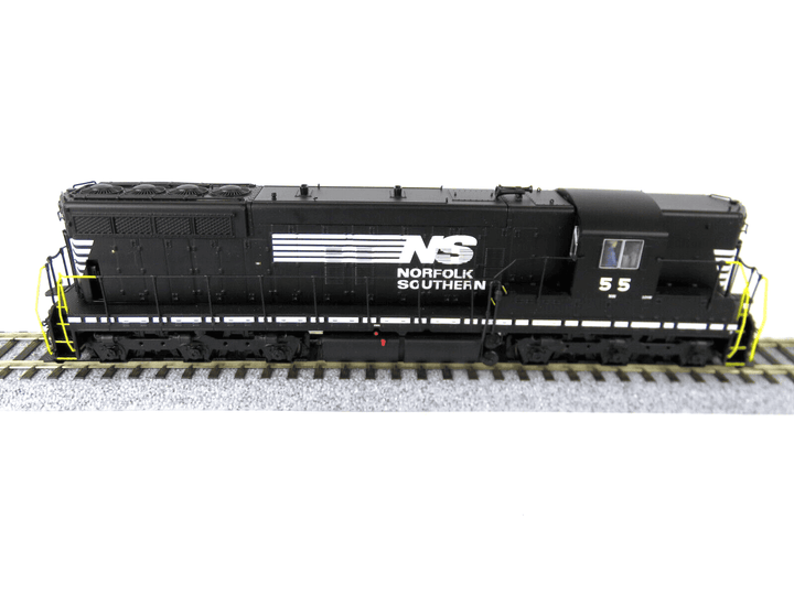 Broadway Limited #4261 HO Norfolk Southern EMD SD9 Diesel Locomotive DCC Sound image 8
